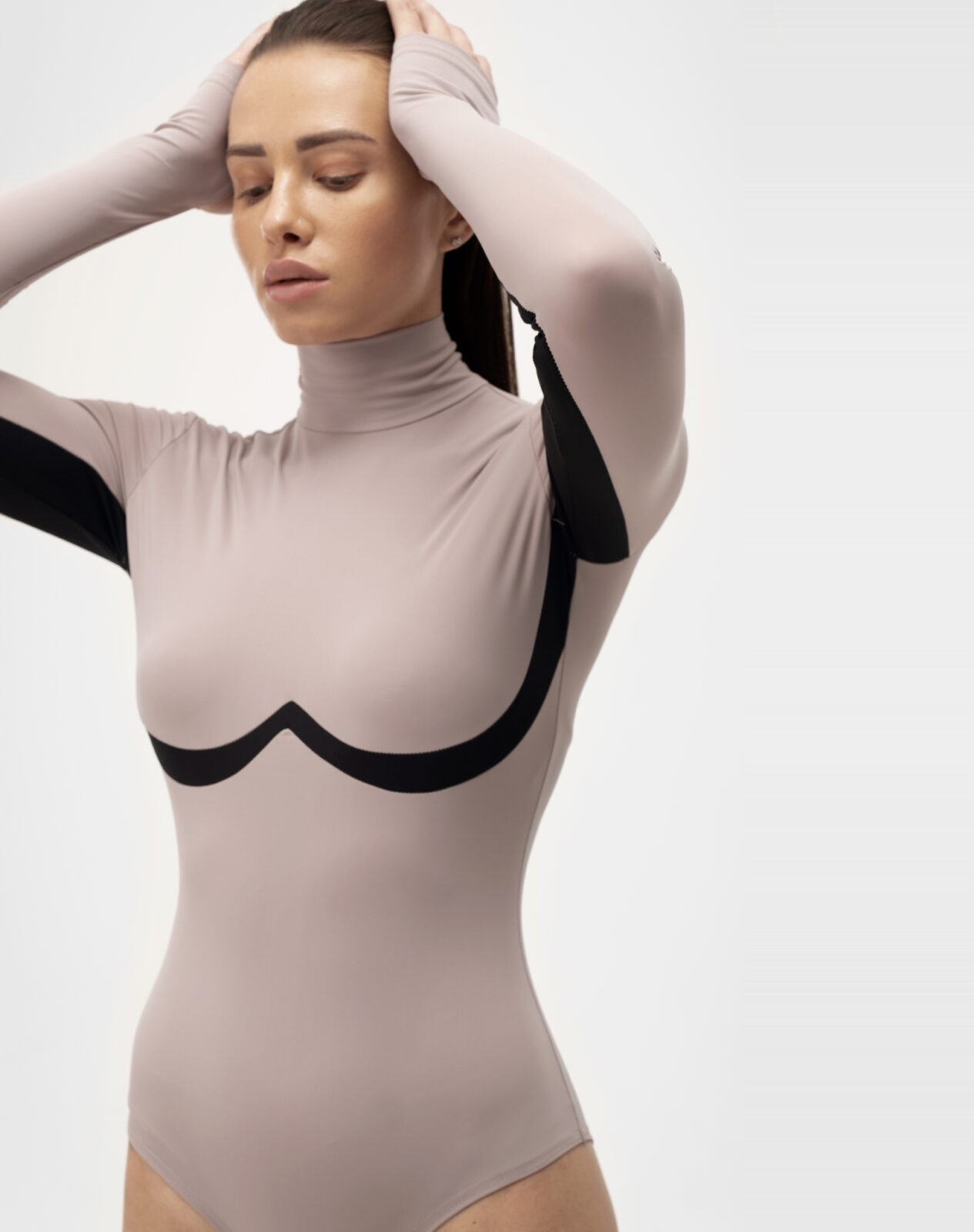 Body-with-inserts-under-the-chest-3