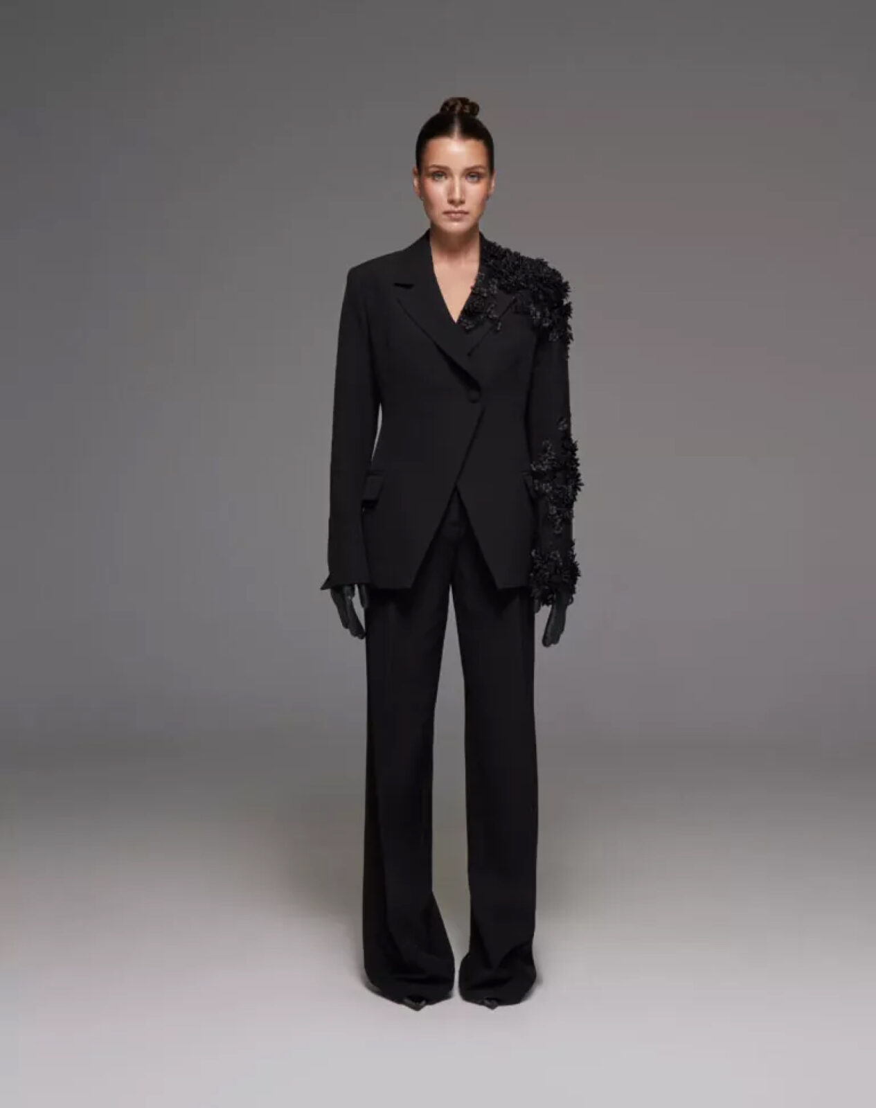 asymmetrical-jacket-with-flowers1