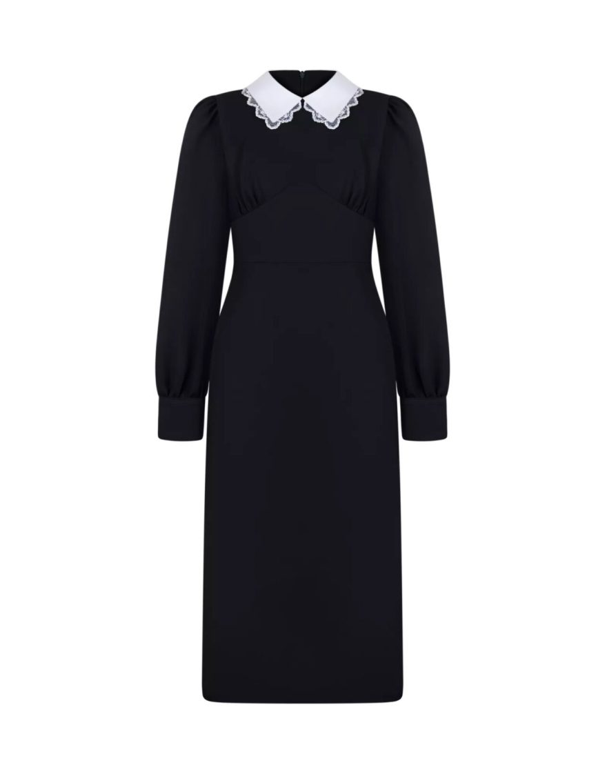 Сукня-футляр з білим комірцем чорного кольору