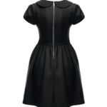 a-dress-with-a-pebble-collar-3